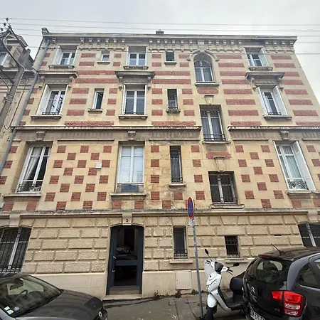 Renovated Place Saint-sauveur, Center Apartment Caen